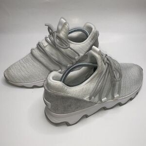 SOREL Women's "Kinetic Lace" Gradient White Sneakers NL3227-100 Size 9 *Flaws